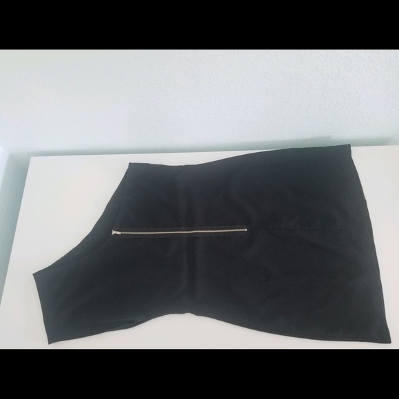 One shoulder dress - Picture 3 of 3